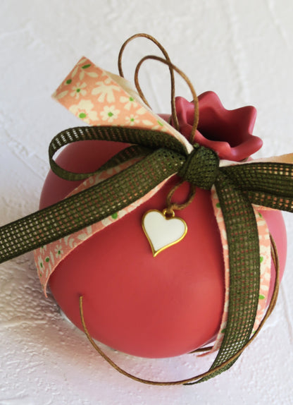 Ρόδι Με Καρδιά